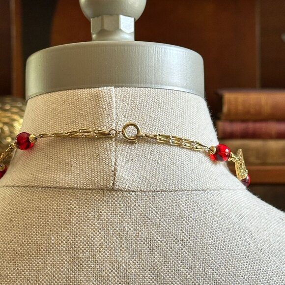 Vintage Red Glass Bead Necklace, Filigree Drop Pendant - Picture 11 of 12